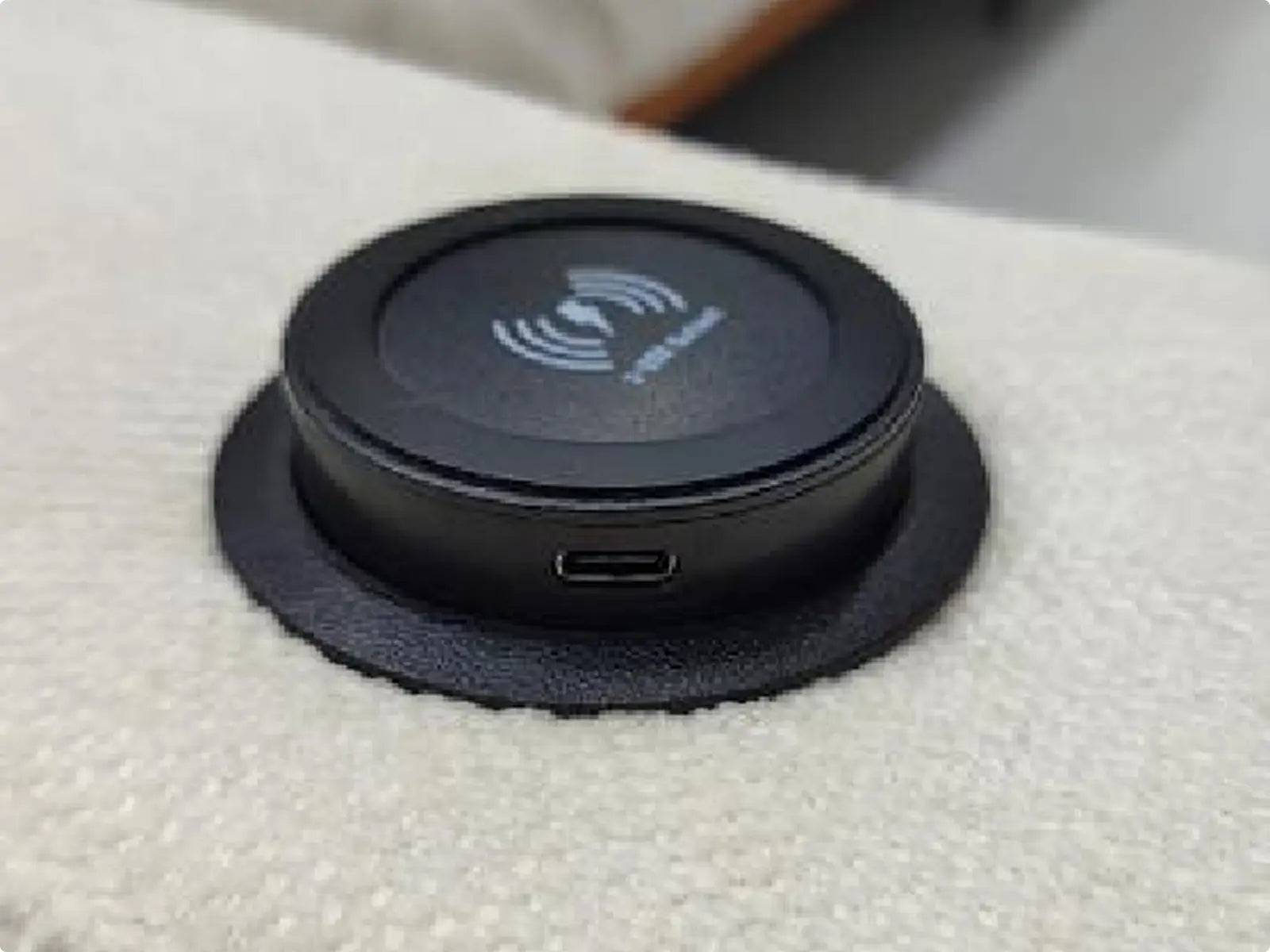 Supplementary: Press the wireless charger to pop up the USB/Type-C ports